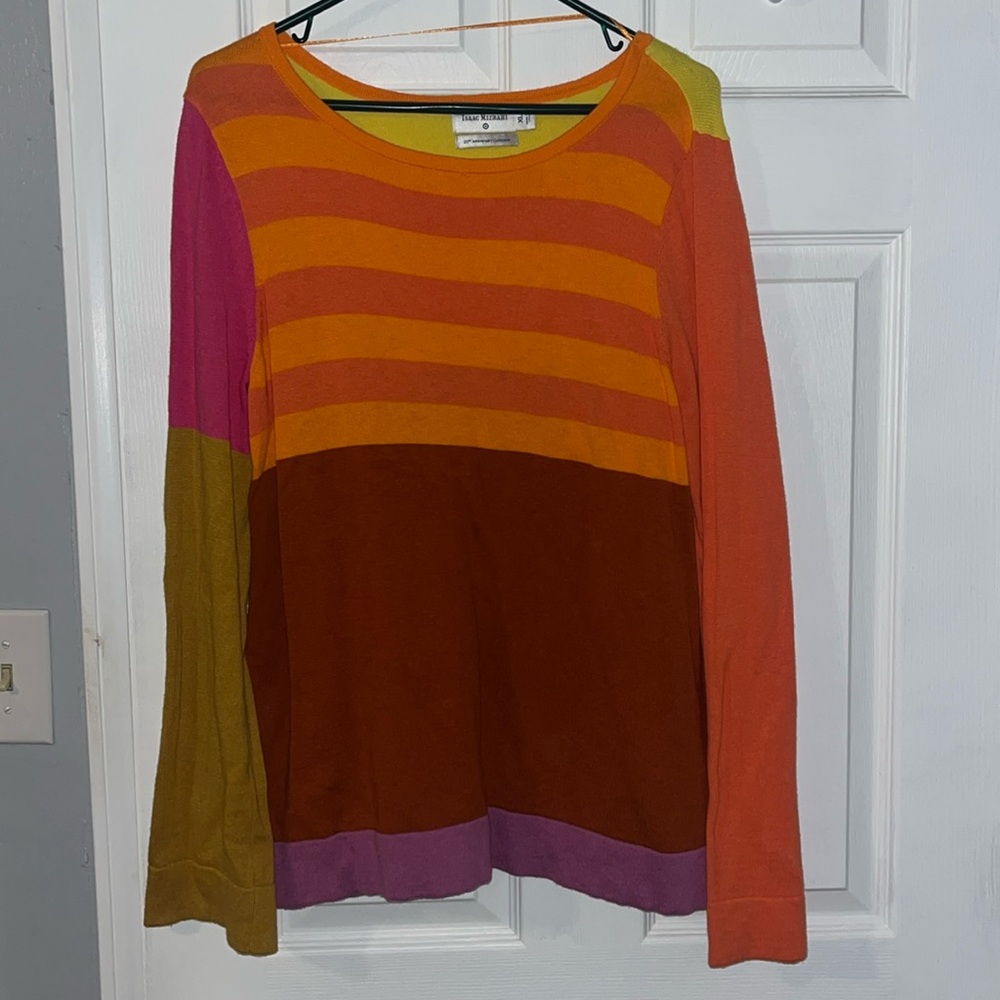 Colorful, striped sleeve top